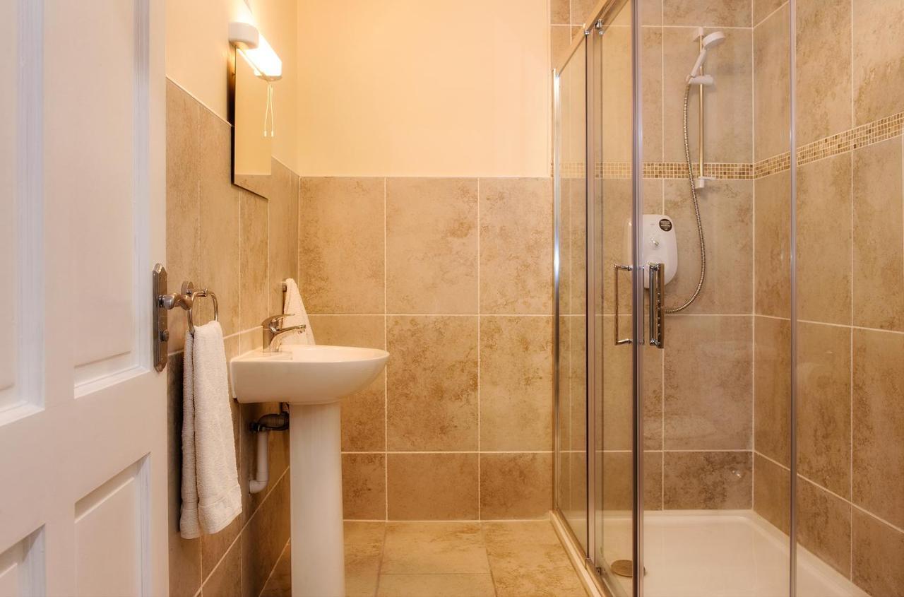 The Old Post Office Apartment Renvyle Bagian luar foto